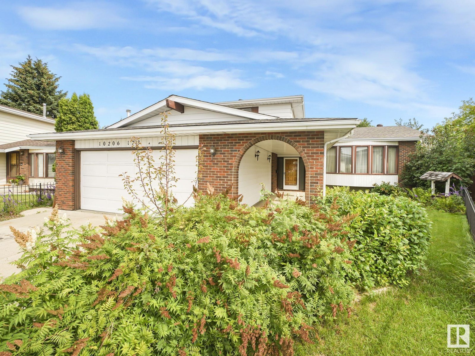 10206 173A AV NW, Edmonton, Alberta