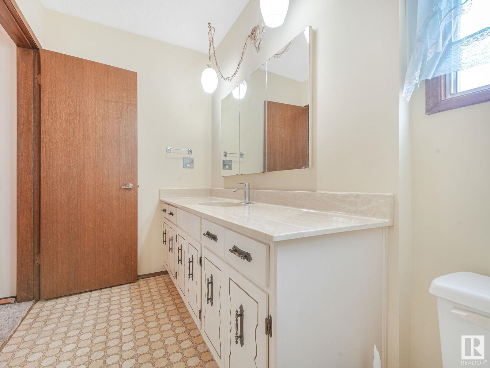 10206 173a Av Nw, Edmonton, Alberta  T5X 3X2 - Photo 53 - E4450009