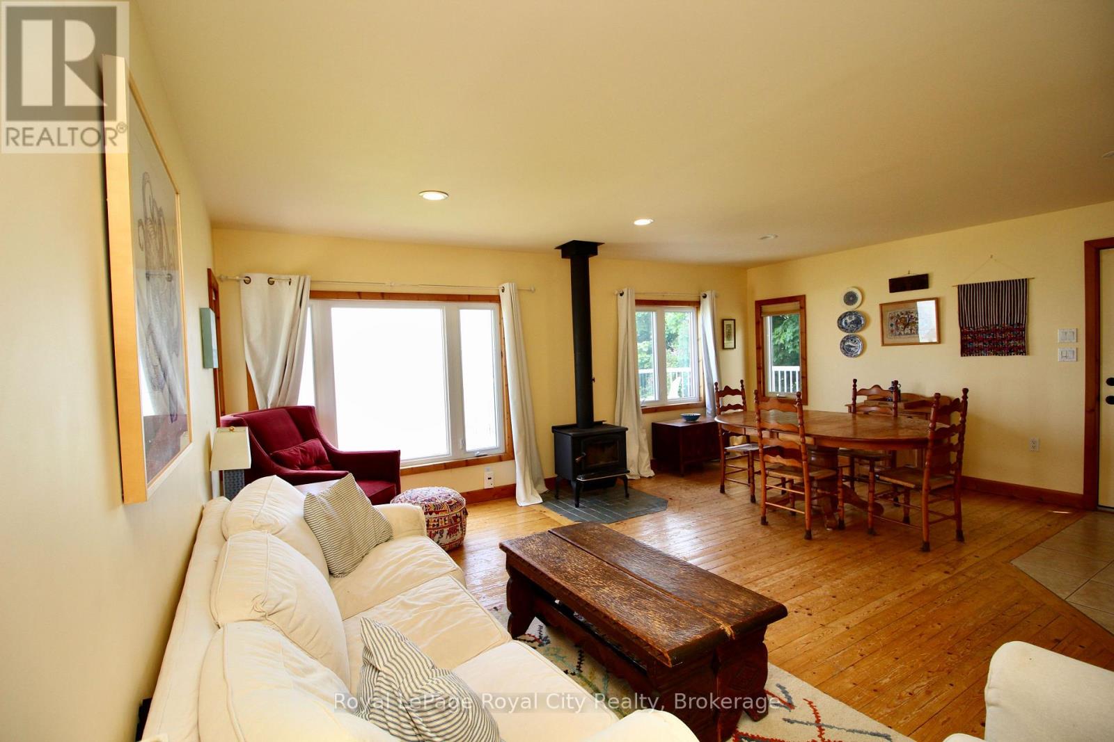 14 Dock Lane, Northern Bruce Peninsula, Ontario  N0H 1Z0 - Photo 10 - X12241556