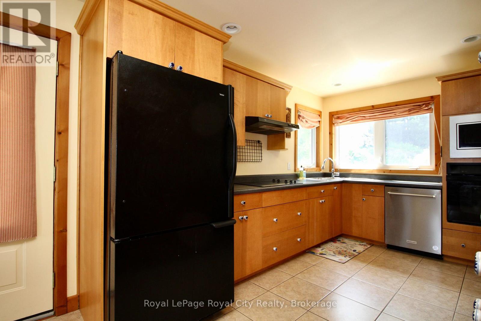 14 Dock Lane, Northern Bruce Peninsula, Ontario  N0H 1Z0 - Photo 16 - X12241556