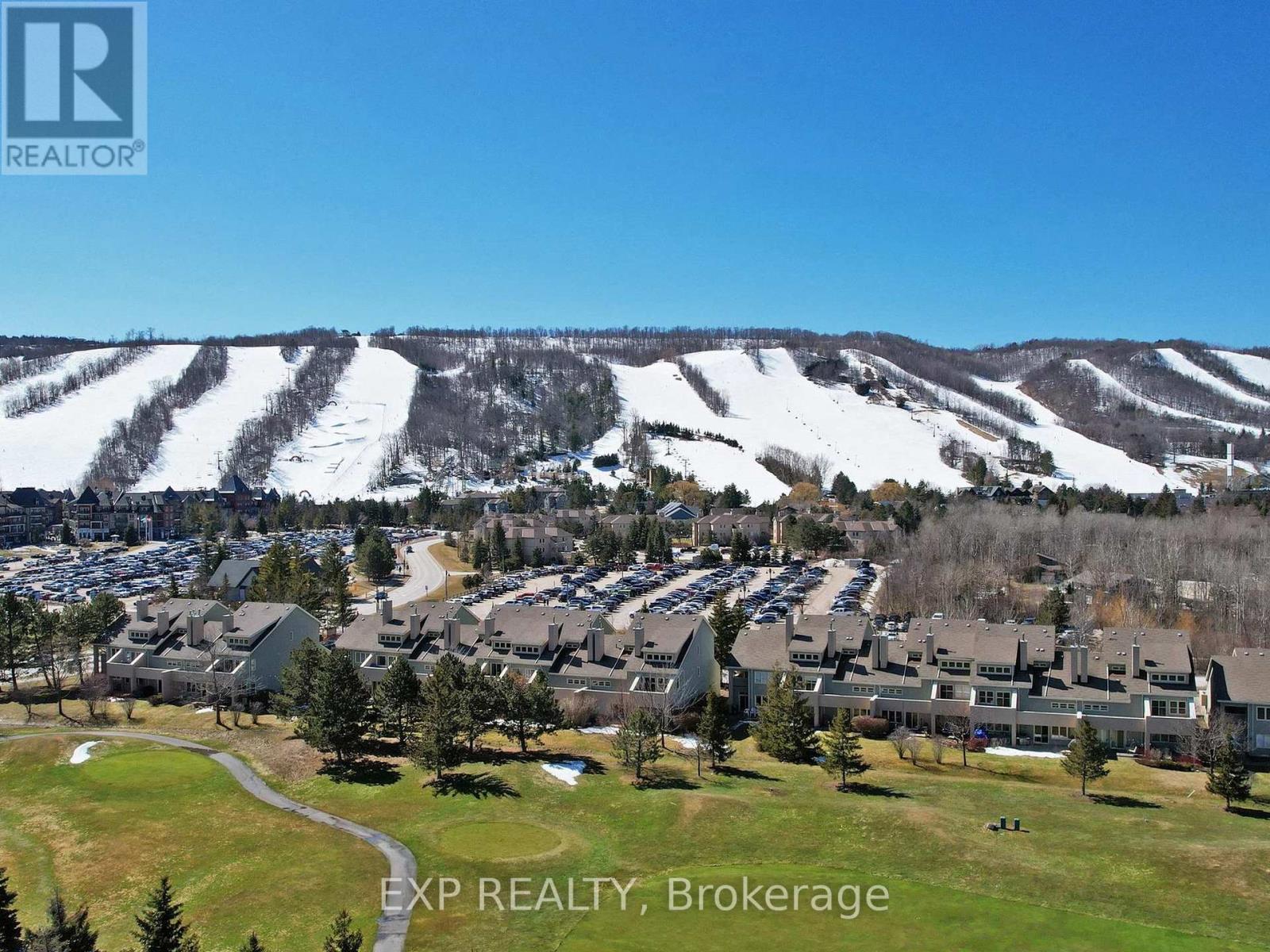 215 - 120 Fairway Court, Blue Mountains, Ontario  L9Y 0P8 - Photo 37 - X12310251