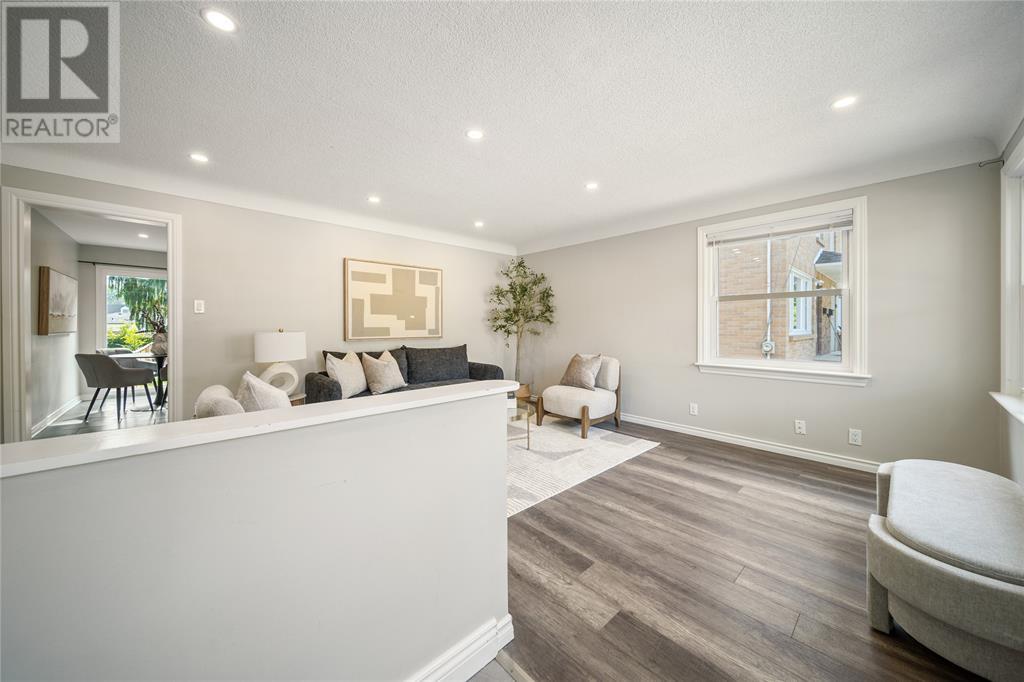 Property at 770 NETHERLANDS PLACE image 3