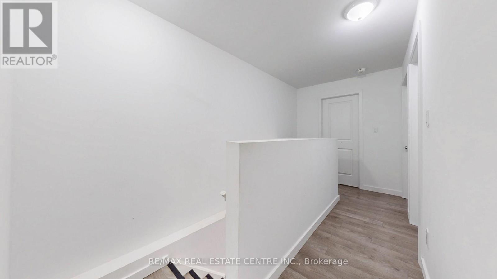 383 Chaffey Street, Welland, Ontario  L3B 0K5 - Photo 23 - X12159874