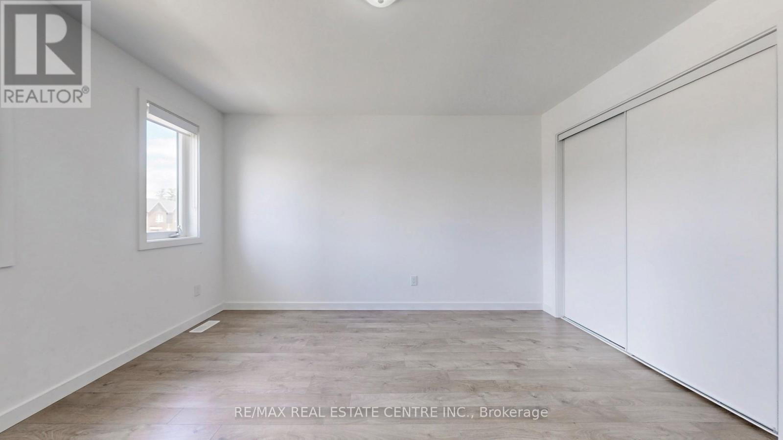 383 Chaffey Street, Welland, Ontario  L3B 0K5 - Photo 26 - X12159874
