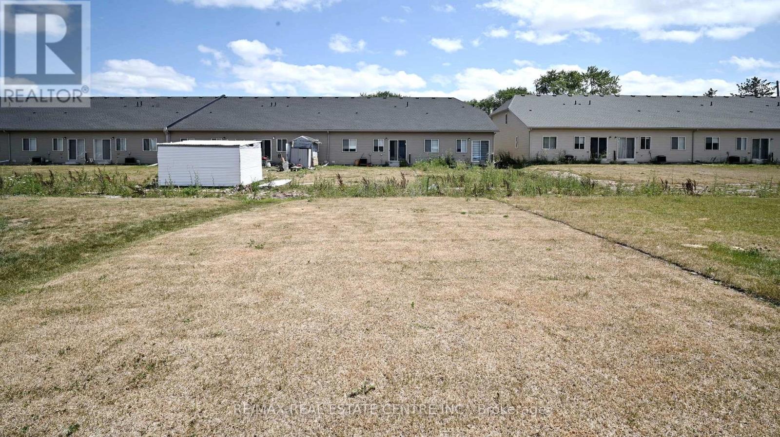 383 Chaffey Street, Welland, Ontario  L3B 0K5 - Photo 39 - X12159874