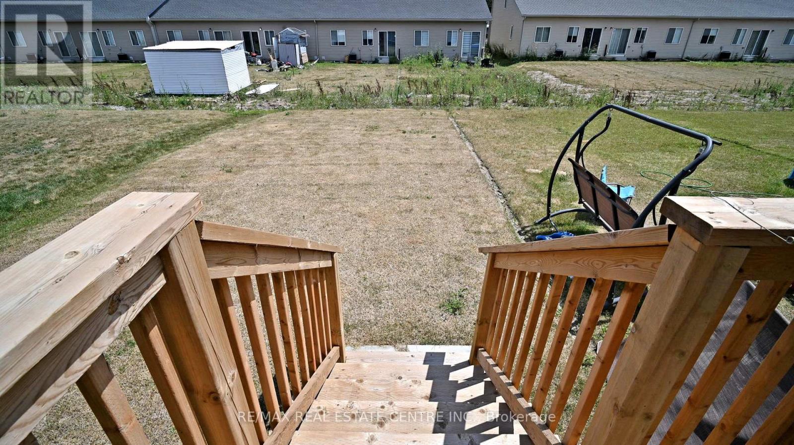 383 Chaffey Street, Welland, Ontario  L3B 0K5 - Photo 38 - X12159874