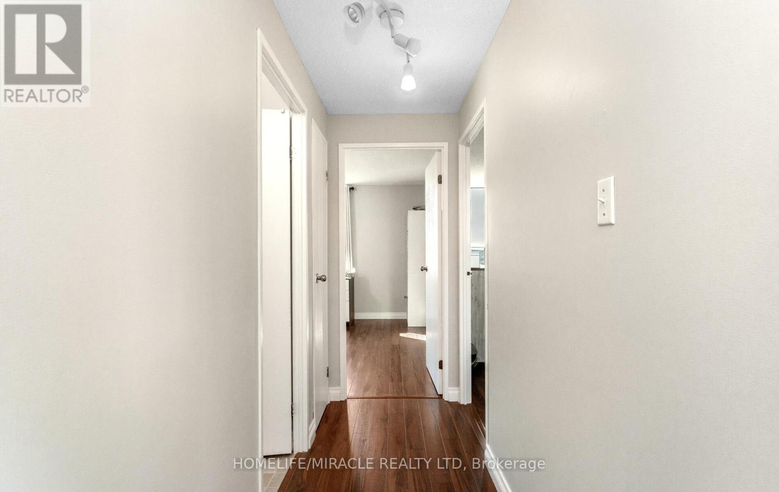 1705 - 35 Green Valley Drive, Kitchener, Ontario  N2P 2A5 - Photo 28 - X12309253