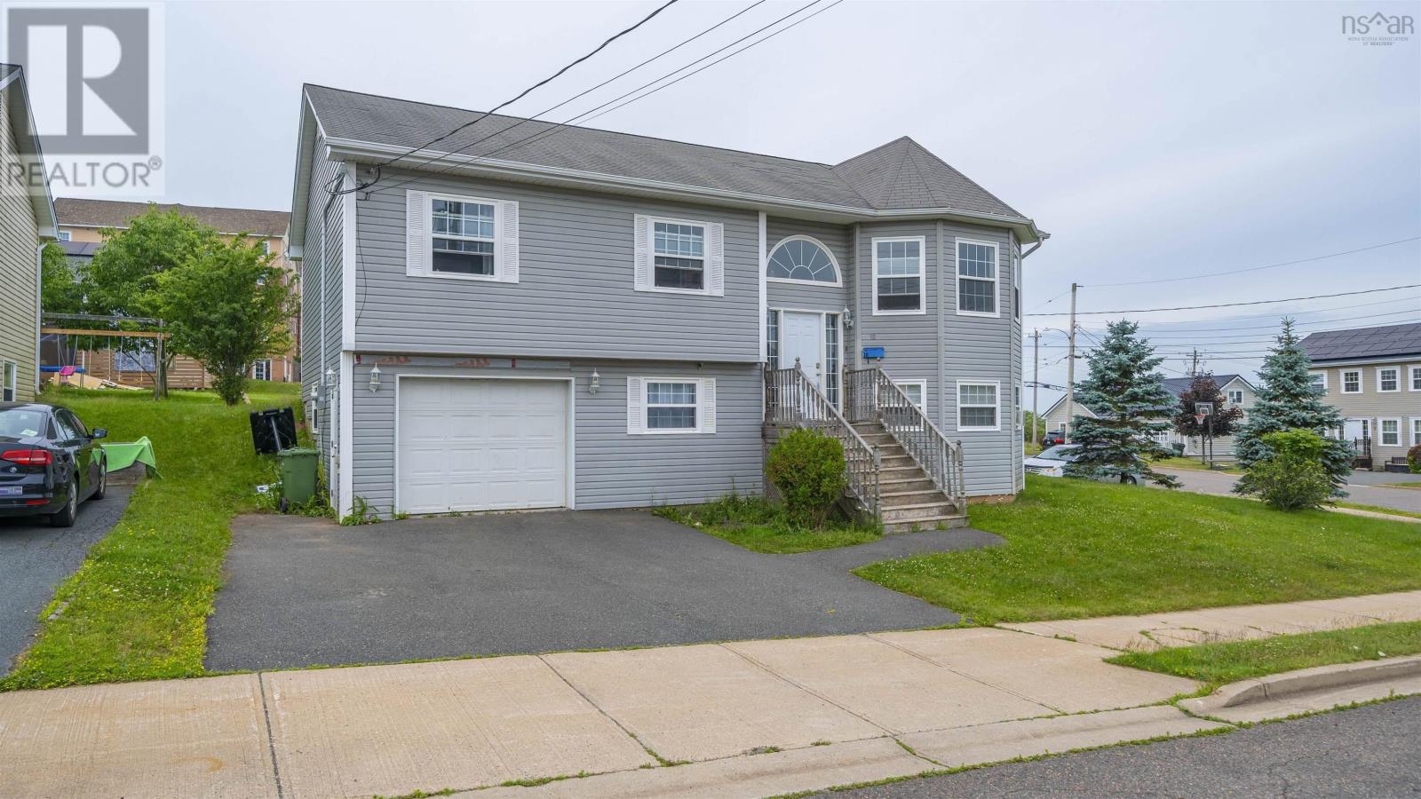 Property at 18 Coburg Crescent image 1