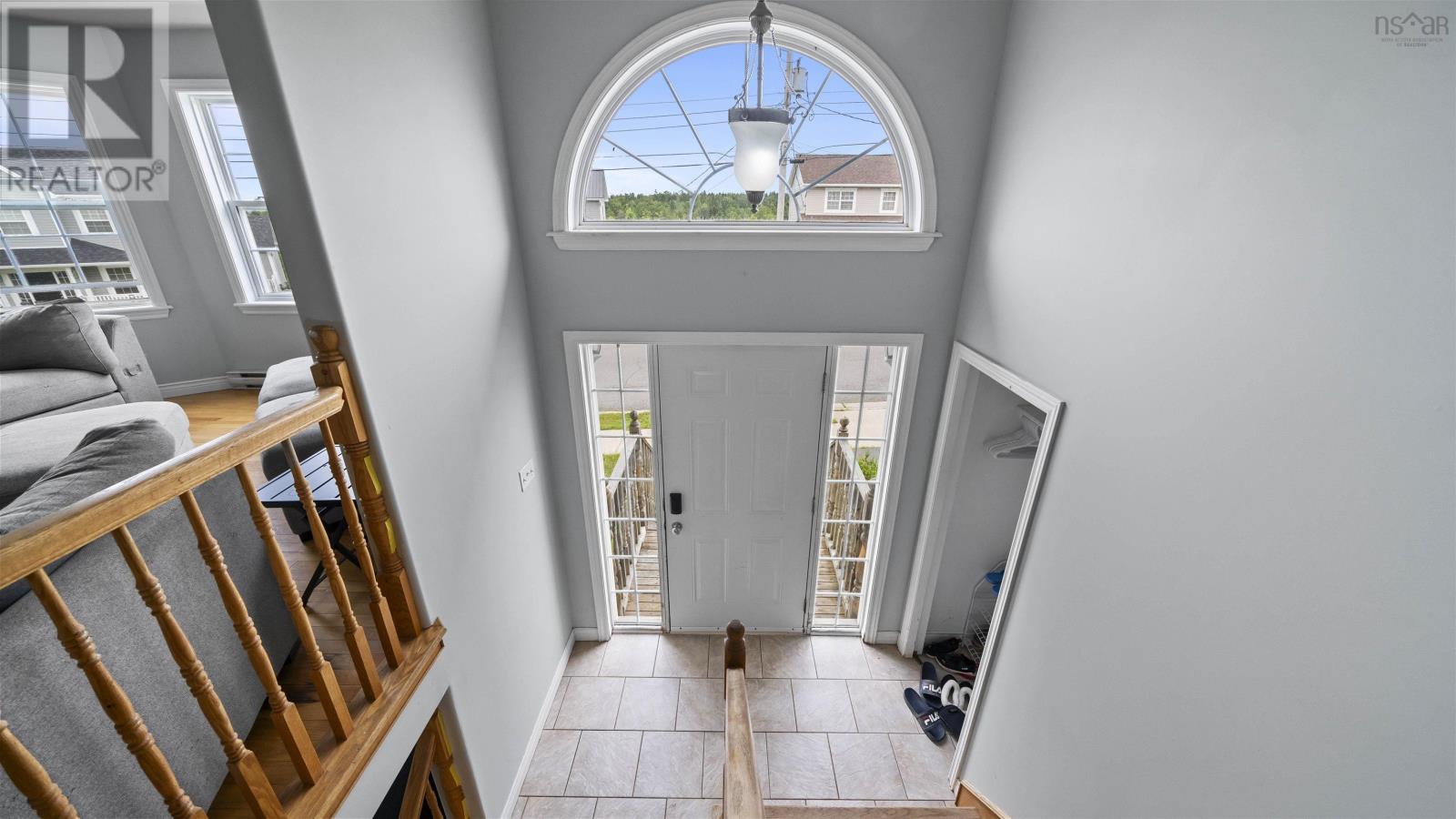 Property at 18 Coburg Crescent image 4