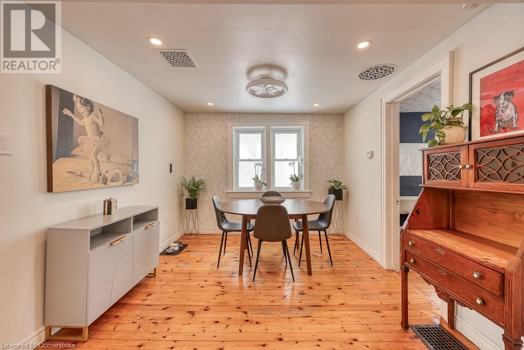 Photo 13 of 50 for 395 Holmes Street