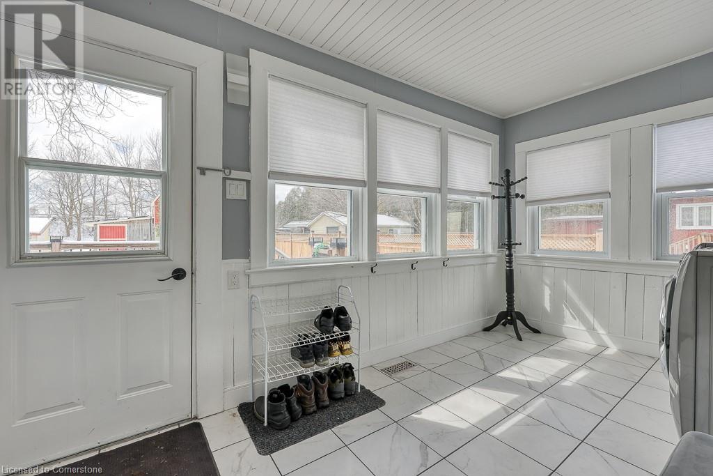 Photo 21 of 50 for 395 Holmes Street