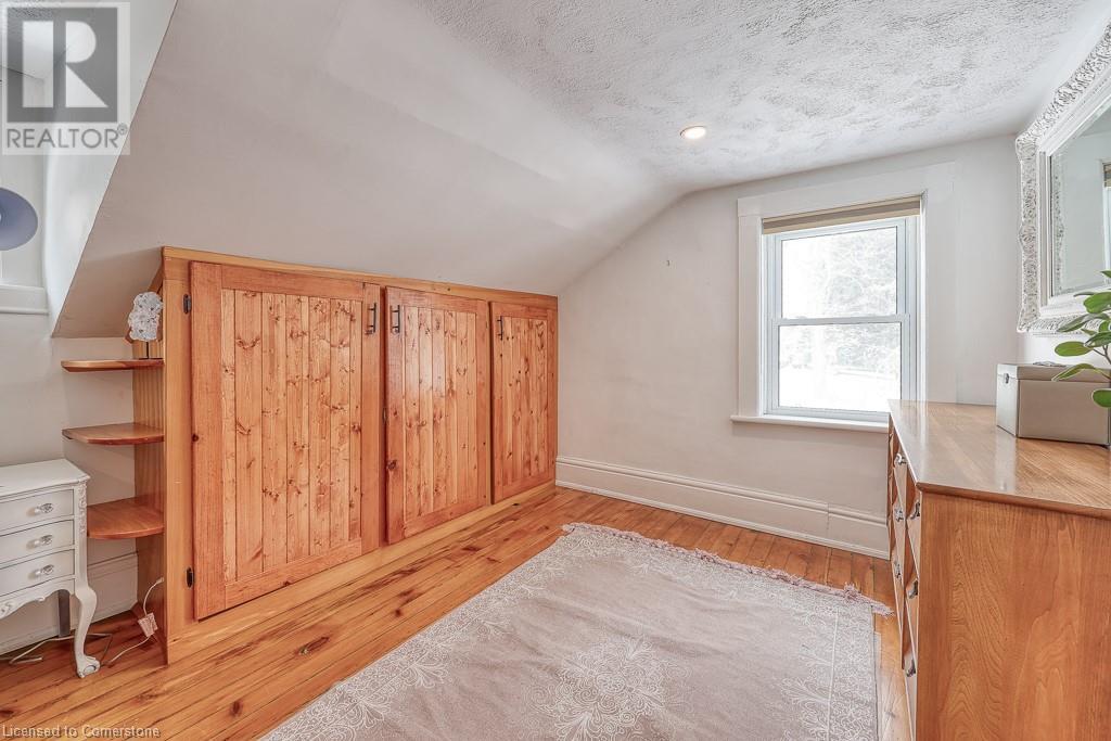 Photo 26 of 50 for 395 Holmes Street