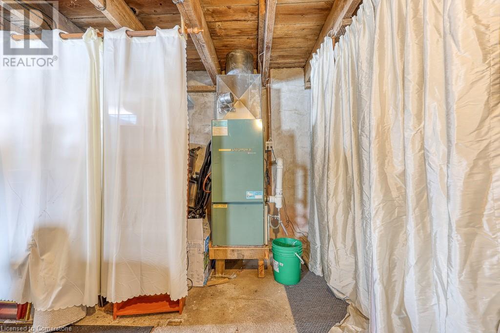 Photo 36 of 50 for 395 Holmes Street