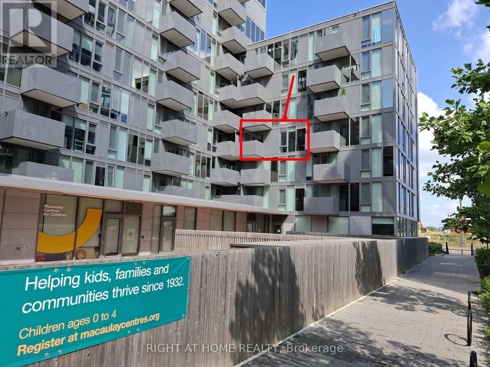 425 - 38 Monte Kwinter Court, Toronto (Clanton Park), Ontario  M3H 0E2 - Photo 13 - C12310447