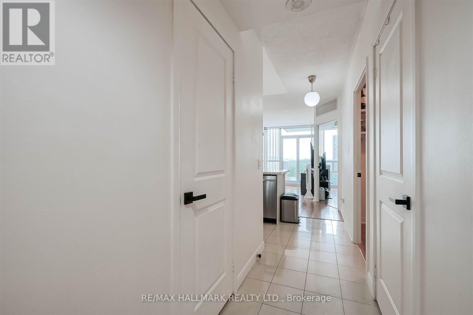 1507 - 4968 Yonge Street, Toronto, Ontario  M2N 7G9 - Photo 11 - C12310451