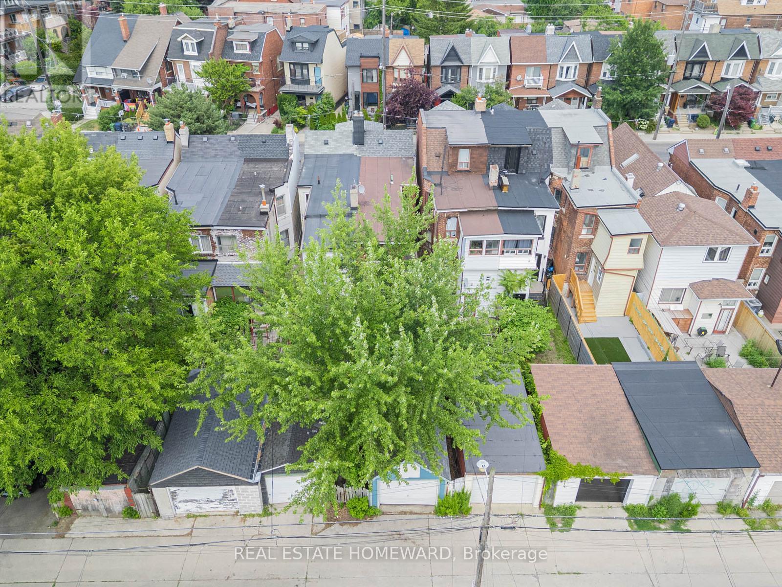 1188 Ossington Avenue, Toronto, Ontario  M6G 3W1 - Photo 15 - C12310457