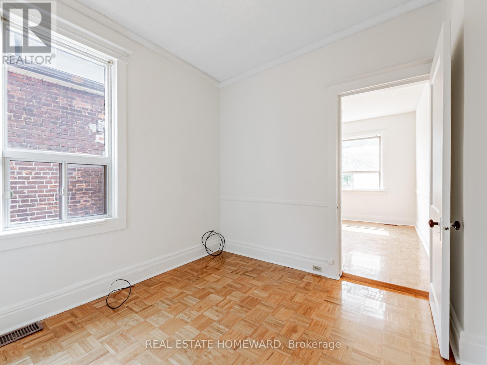 1188 Ossington Avenue, Toronto, Ontario  M6G 3W1 - Photo 23 - C12310457