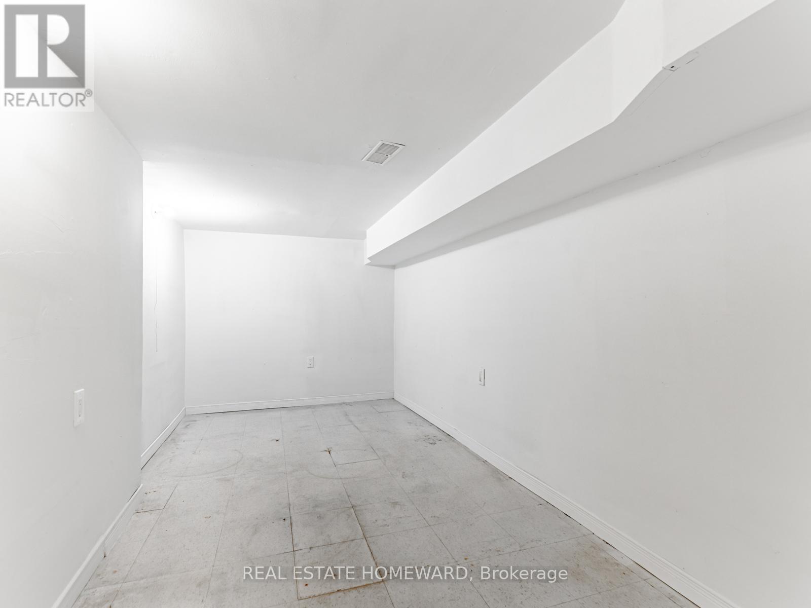 1188 Ossington Avenue, Toronto, Ontario  M6G 3W1 - Photo 32 - C12310457