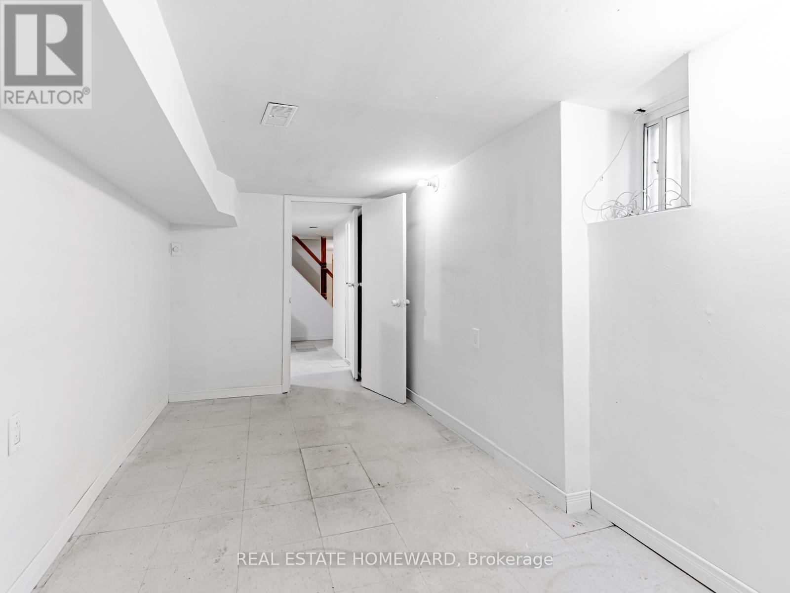 1188 Ossington Avenue, Toronto, Ontario  M6G 3W1 - Photo 33 - C12310457