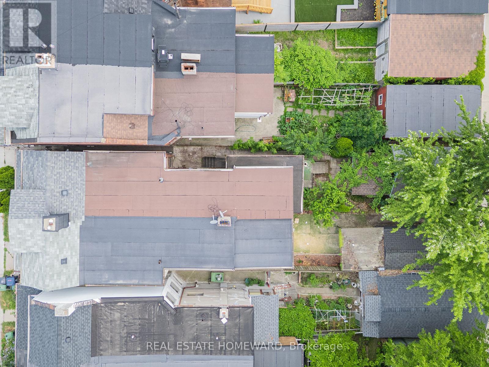 1188 Ossington Avenue, Toronto, Ontario  M6G 3W1 - Photo 42 - C12310457