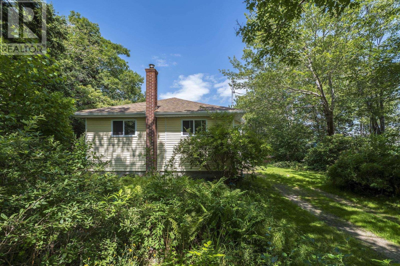 1315 Highway 329, Mill Cove, Nova Scotia  B0J 1T0 - Photo 2 - 202518676