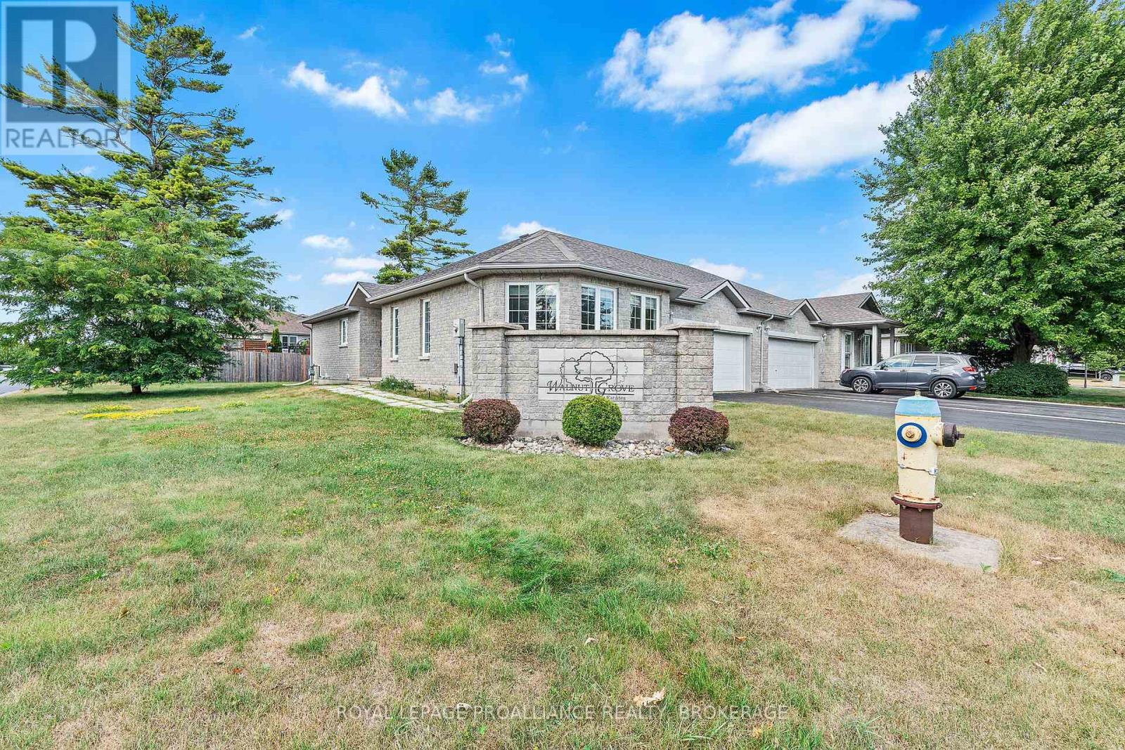 Property at 29 ELLESMEER AVENUE image 2