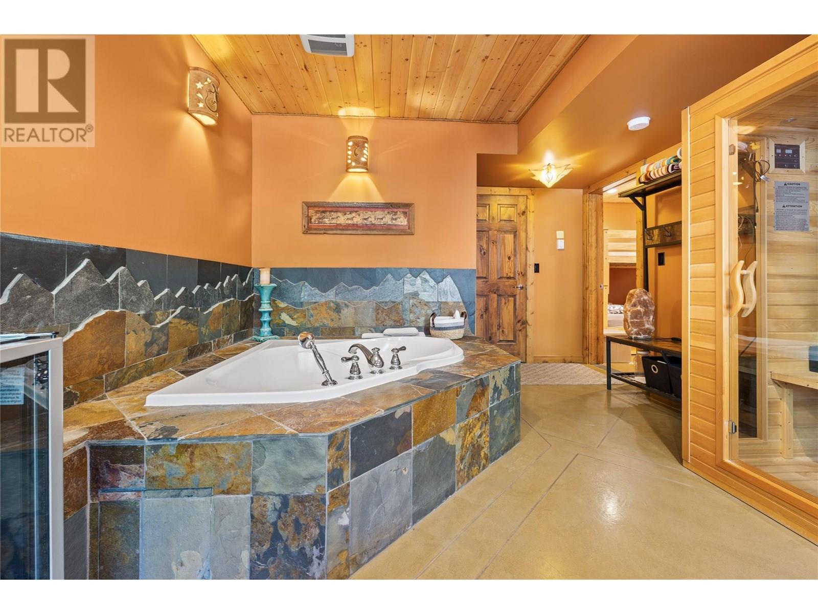 128 River Bend Lane, Kimberley, British Columbia  V1A 0A6 - Photo 8 - 10356625
