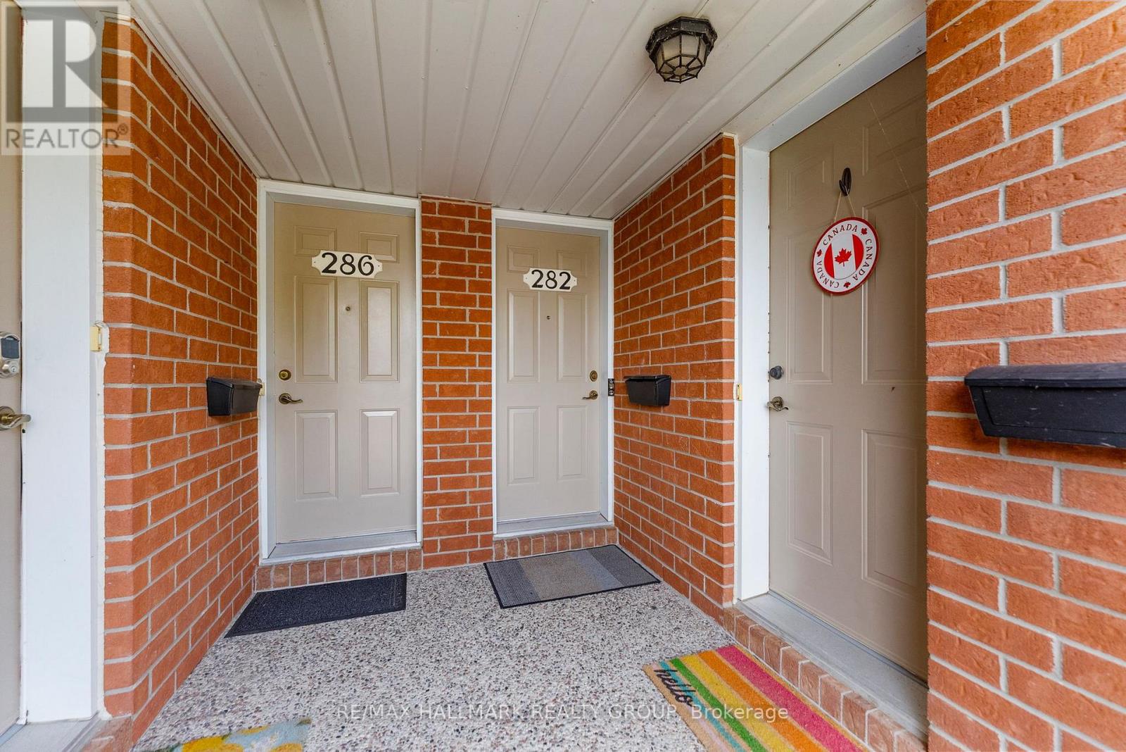 Property at 282 CRESTHAVEN DRIVE image 5
