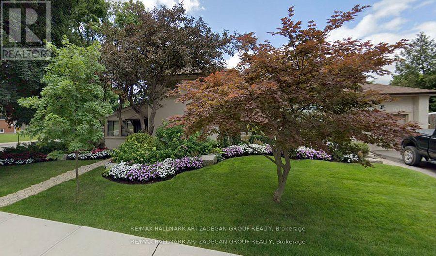 290 GRETEL DRIVE, Richmond Hill, Ontario