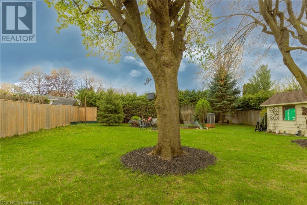 Photo 42 of 49 for 3 Honeysuckle Crescent