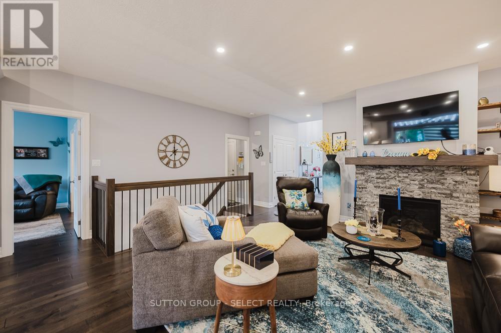 432 - 9861 Glendon Drive, Middlesex Centre, Ontario  N0L 1R0 - Photo 10 - X12310584