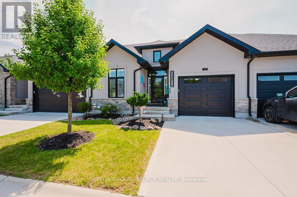 432 - 9861 Glendon Drive, Middlesex Centre, Ontario  N0L 1R0 - Photo 2 - X12310584
