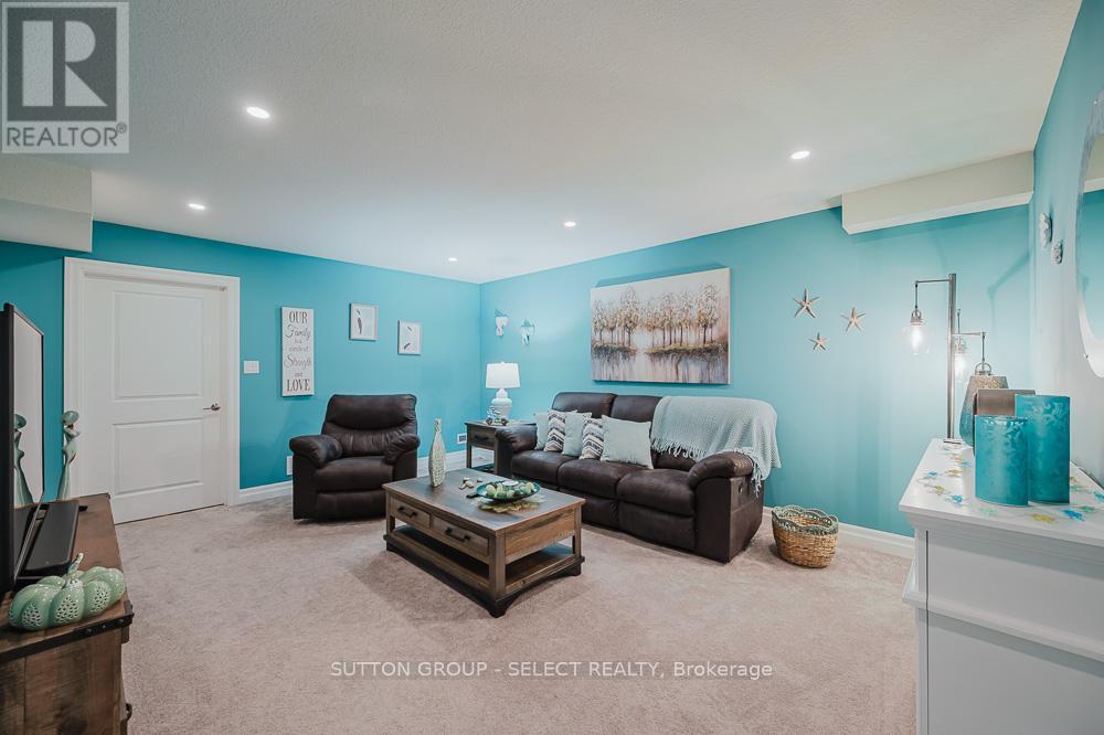 432 - 9861 Glendon Drive, Middlesex Centre, Ontario  N0L 1R0 - Photo 21 - X12310584