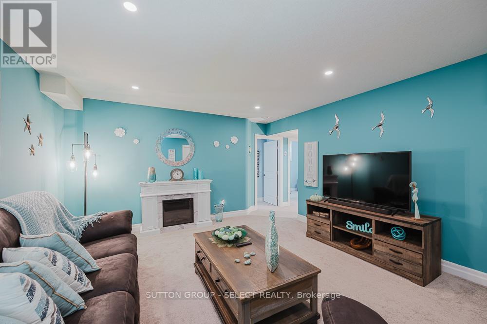 432 - 9861 Glendon Drive, Middlesex Centre, Ontario  N0L 1R0 - Photo 22 - X12310584
