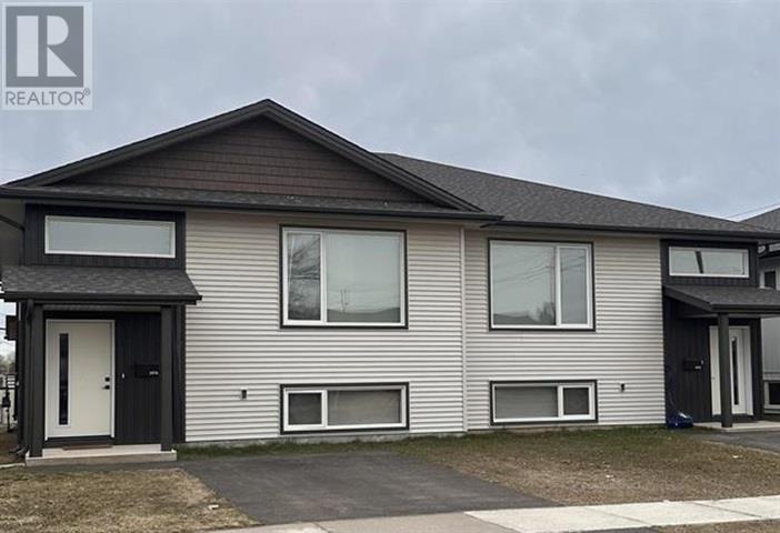 397 Empire Ave, Thunder Bay, Ontario  P7E 4S3 - Photo 1 - TB252318