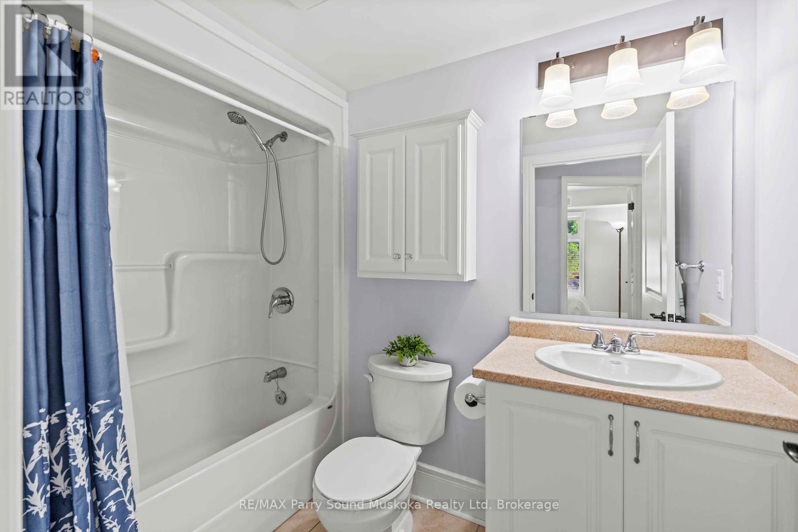 104 - 11a Salt Dock Road, Parry Sound, Ontario  P2A 3B6 - Photo 14 - X12310513