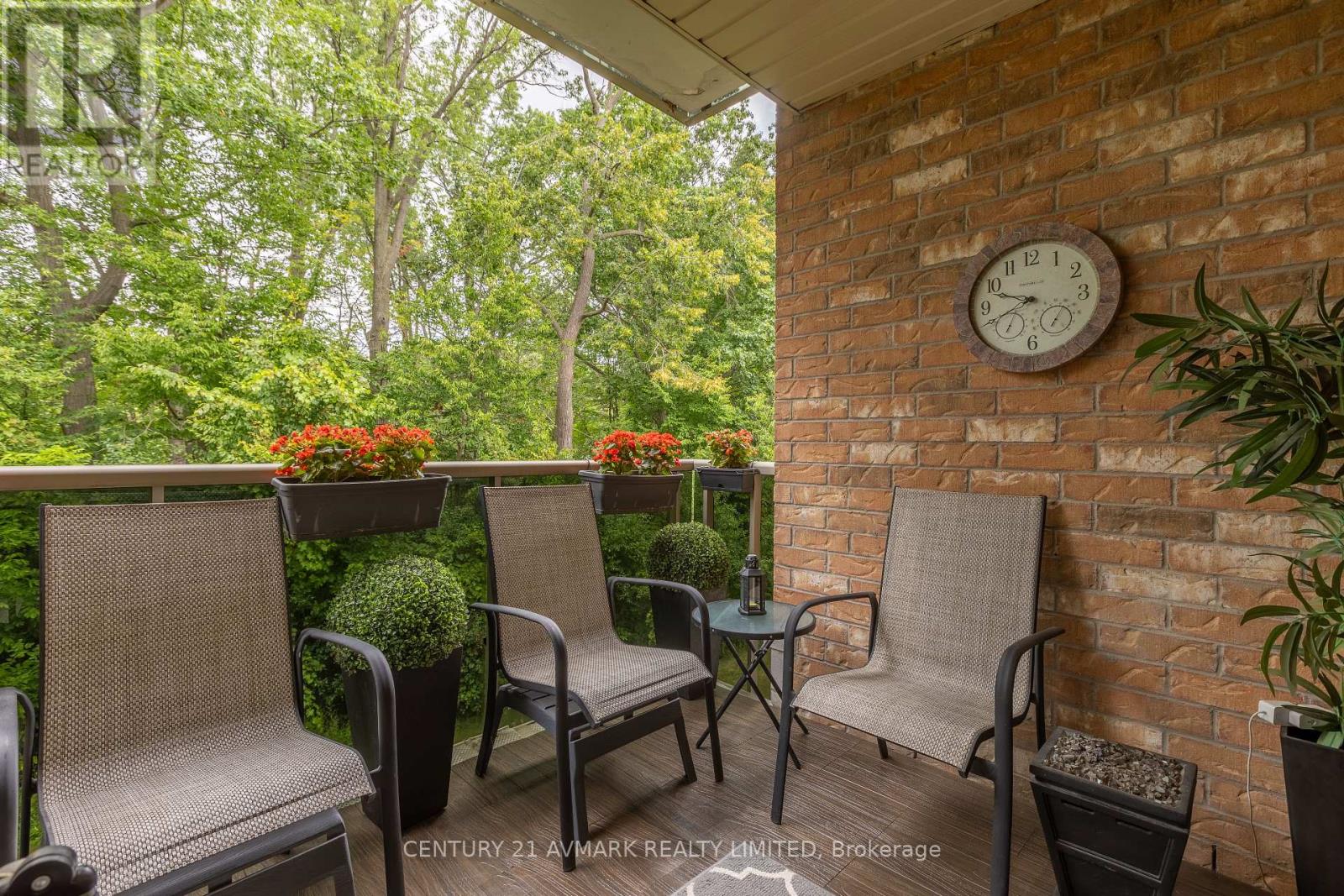 228 - 8111 Forest Glen Drive, Niagara Falls, Ontario  L2H 2Y7 - Photo 17 - X12310569