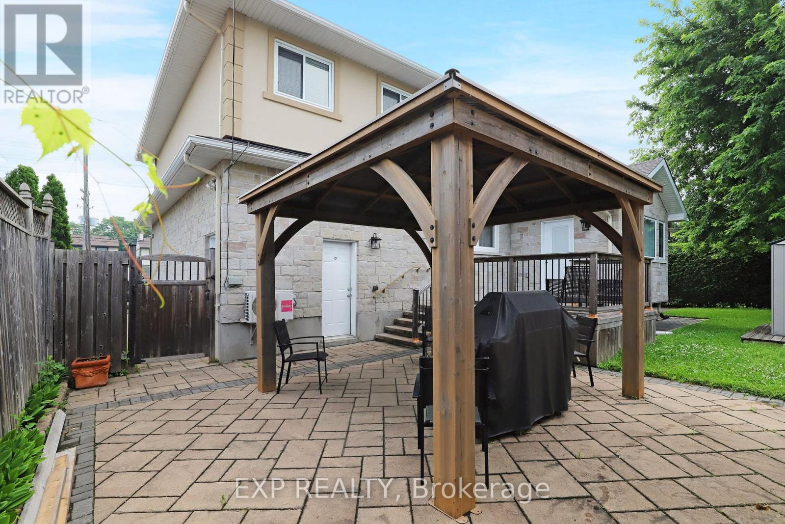 1382 Fisher Avenue, Ottawa, Ontario  K2C 1X1 - Photo 36 - X12294132