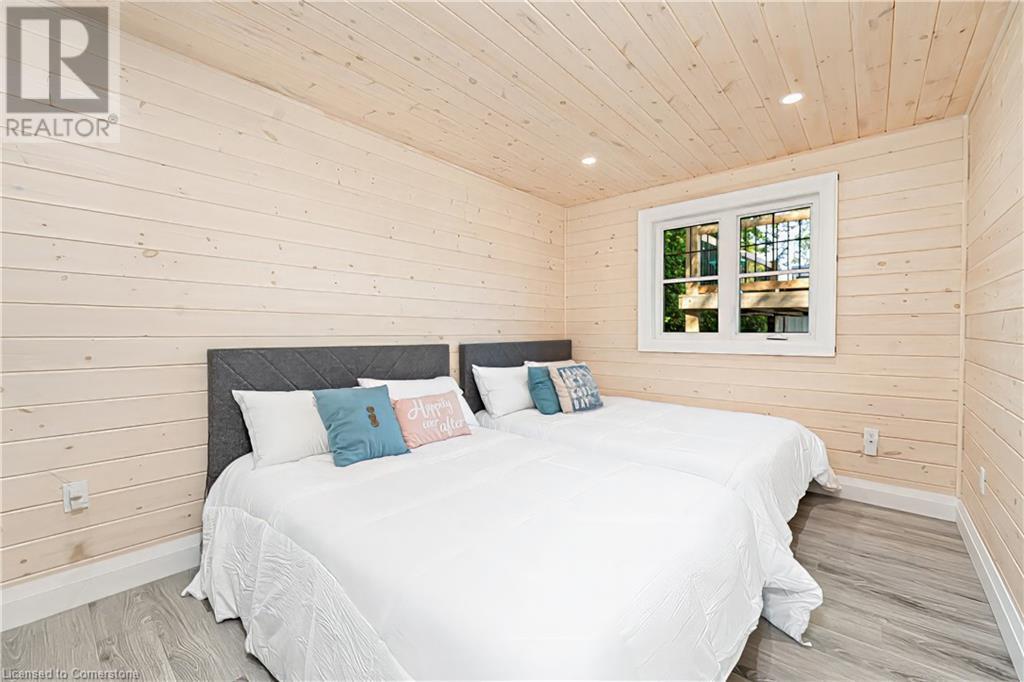 Photo 24 of 50 for 71865 Sunview Avenue