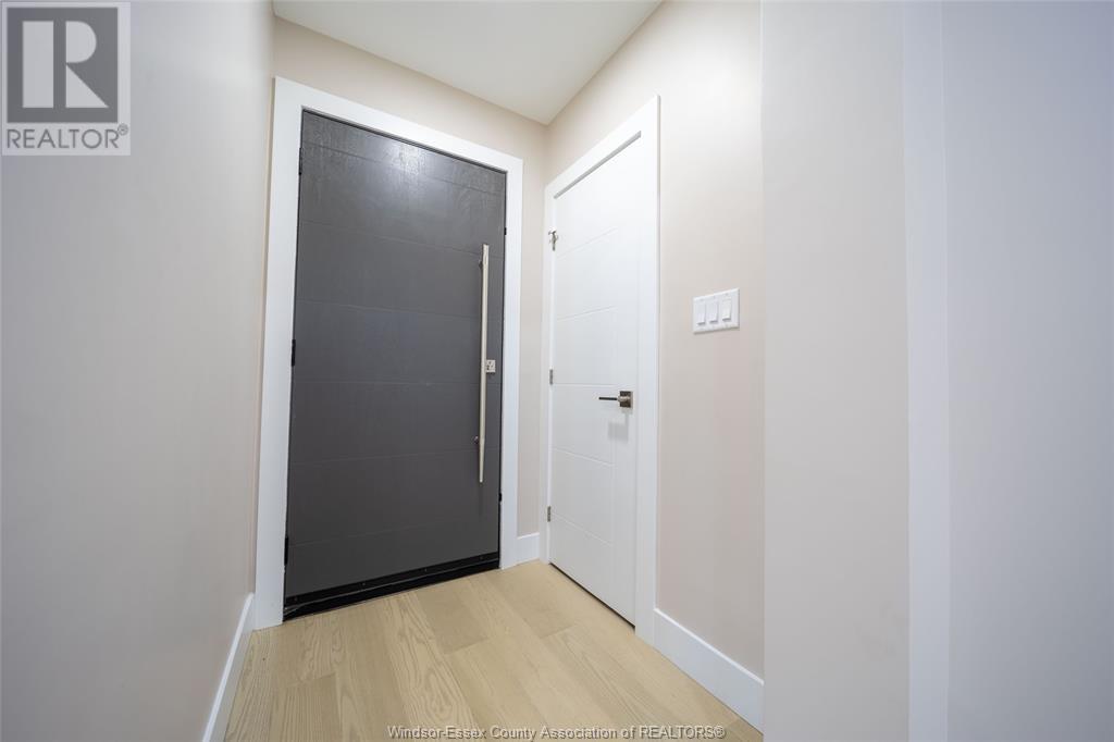 Property at 2808 MCKAY AVENUE image 4