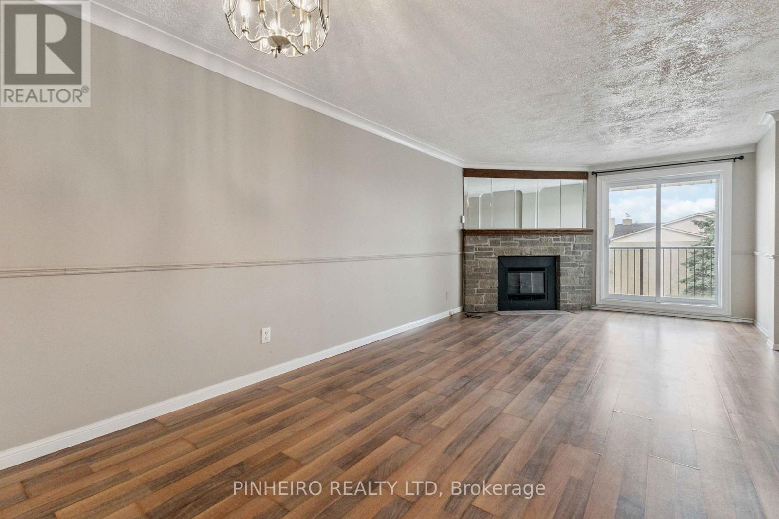 309 - 727 Deveron Crescent, London South, Ontario  N5Z 4X4 - Photo 6 - X12310712