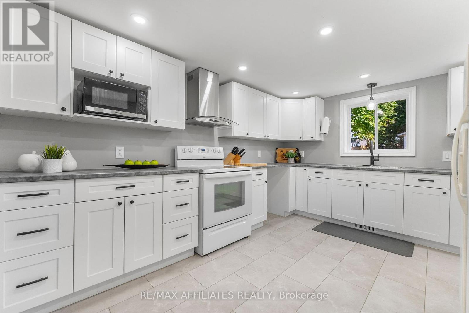 416 Dibble Street E, Prescott, Ontario  K0E 1T0 - Photo 10 - X12310677