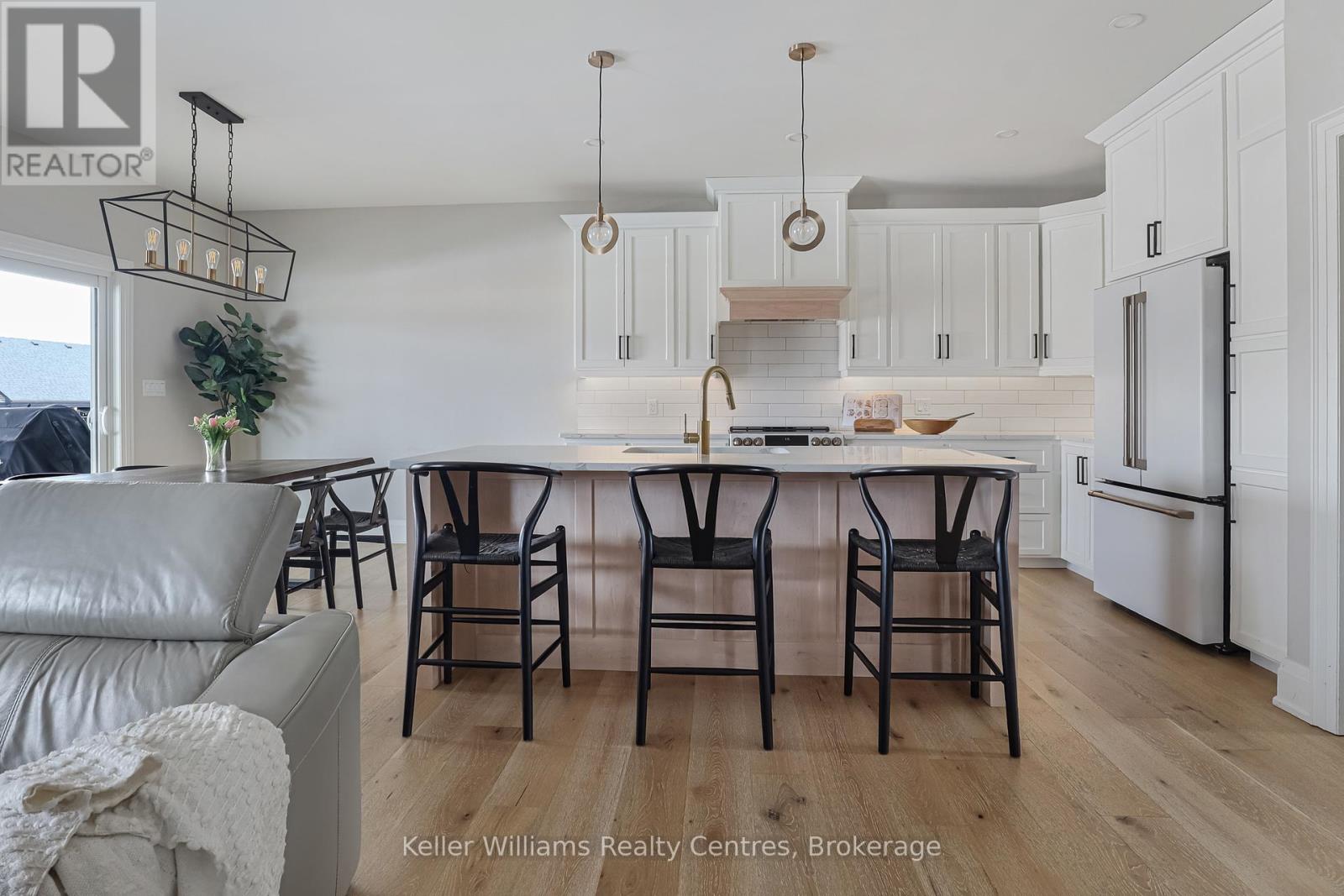 56 Chestnut Hill Crescent, Arran-Elderslie, Ontario  N0H 2N0 - Photo 5 - X12261163