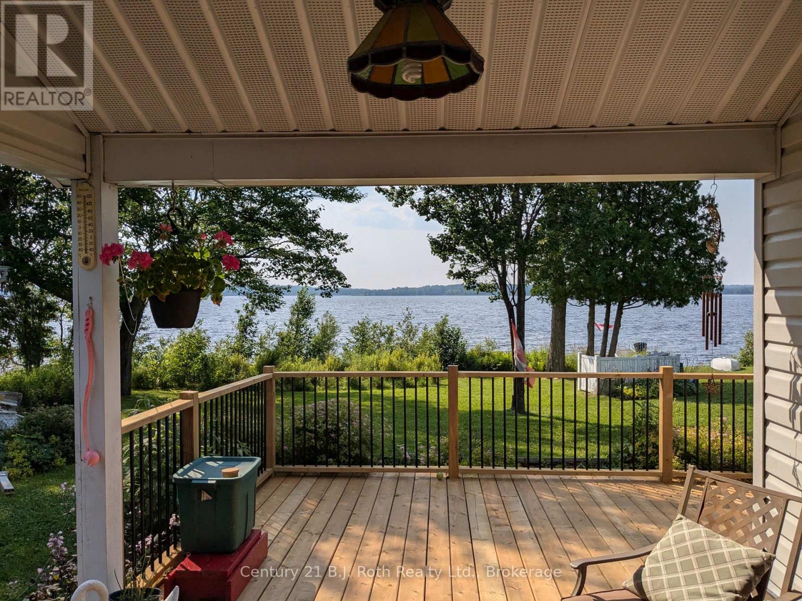Property at 80 ISLANDVIEW LANE image 5