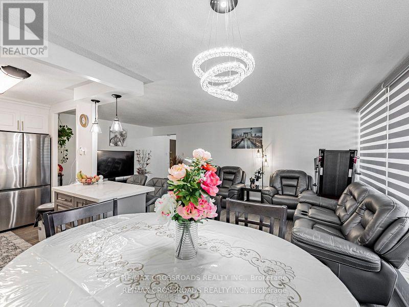 111 - 20 Sunrise Avenue, Toronto, Ontario  M4A 2R2 - Photo 12 - C12310590