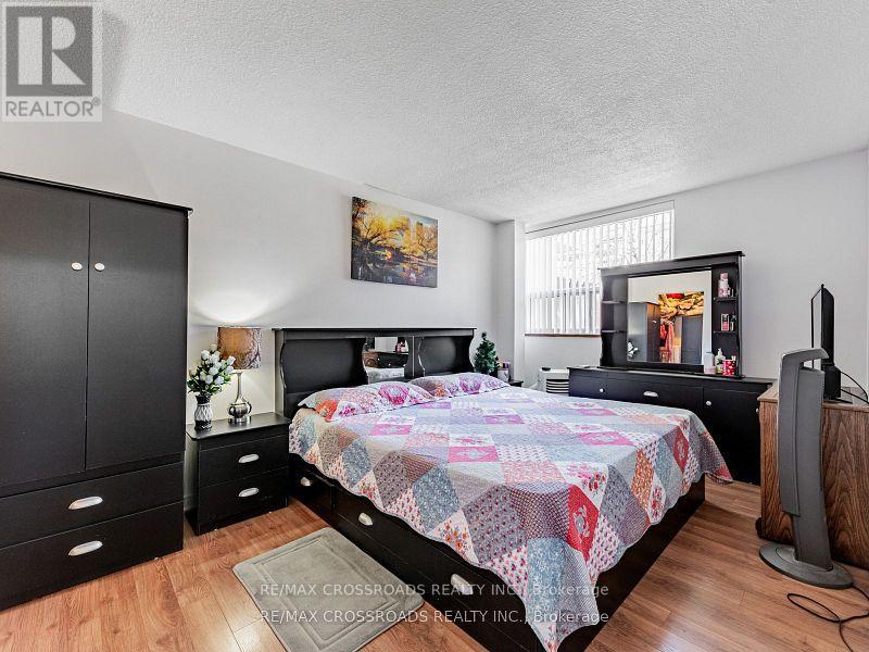 111 - 20 Sunrise Avenue, Toronto, Ontario  M4A 2R2 - Photo 19 - C12310590