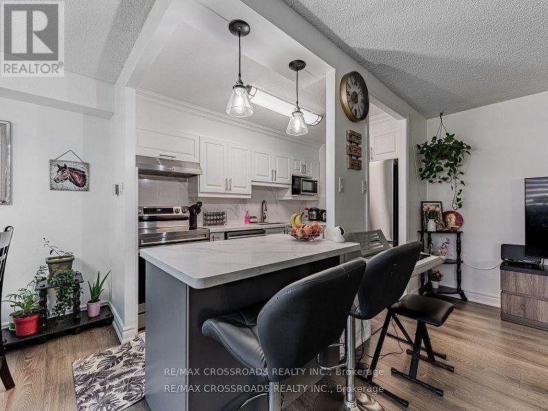 111 - 20 Sunrise Avenue, Toronto, Ontario  M4A 2R2 - Photo 7 - C12310590