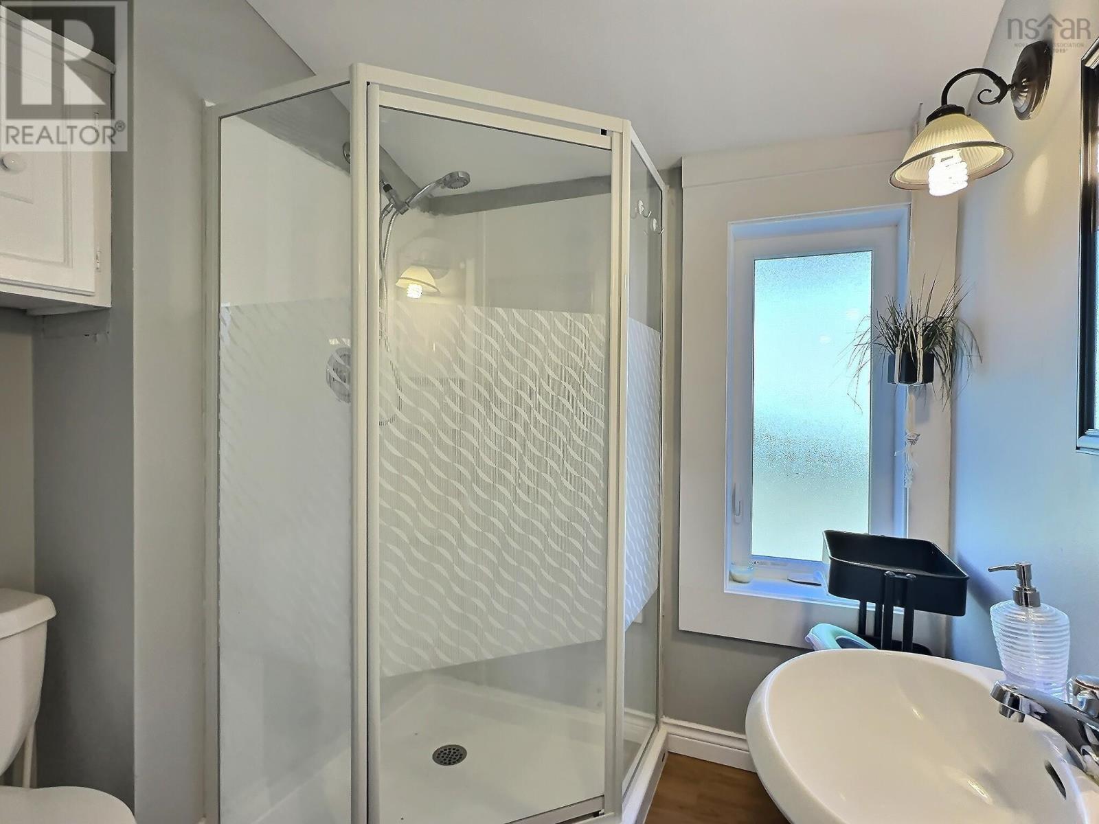 1429 East Prince Street, Salmon River, Nova Scotia  B2N 6M7 - Photo 12 - 202509186