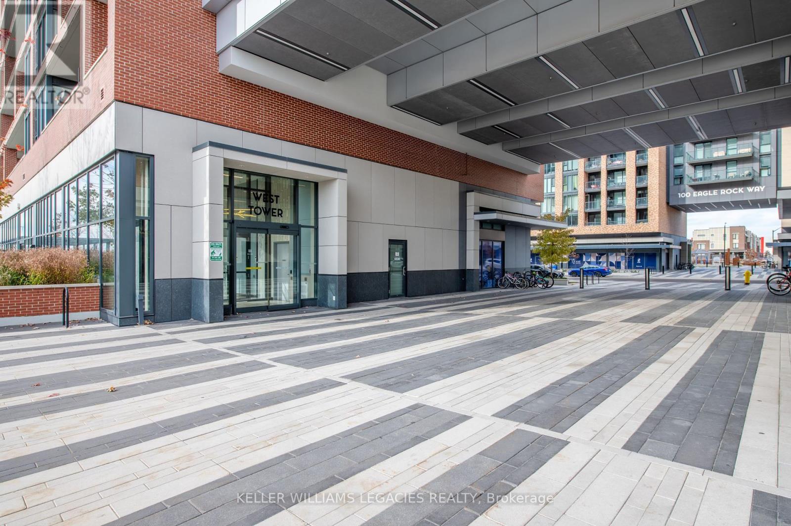 Property at 106 - 99 EAGLE ROCK WAY image 4