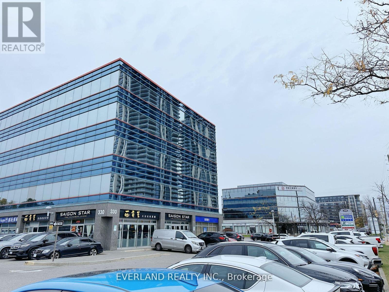 12-14 - 328 Highway 7 Avenue E, Richmond Hill (Doncrest), Ontario  L4B 3P7 - Photo 5 - N12310599